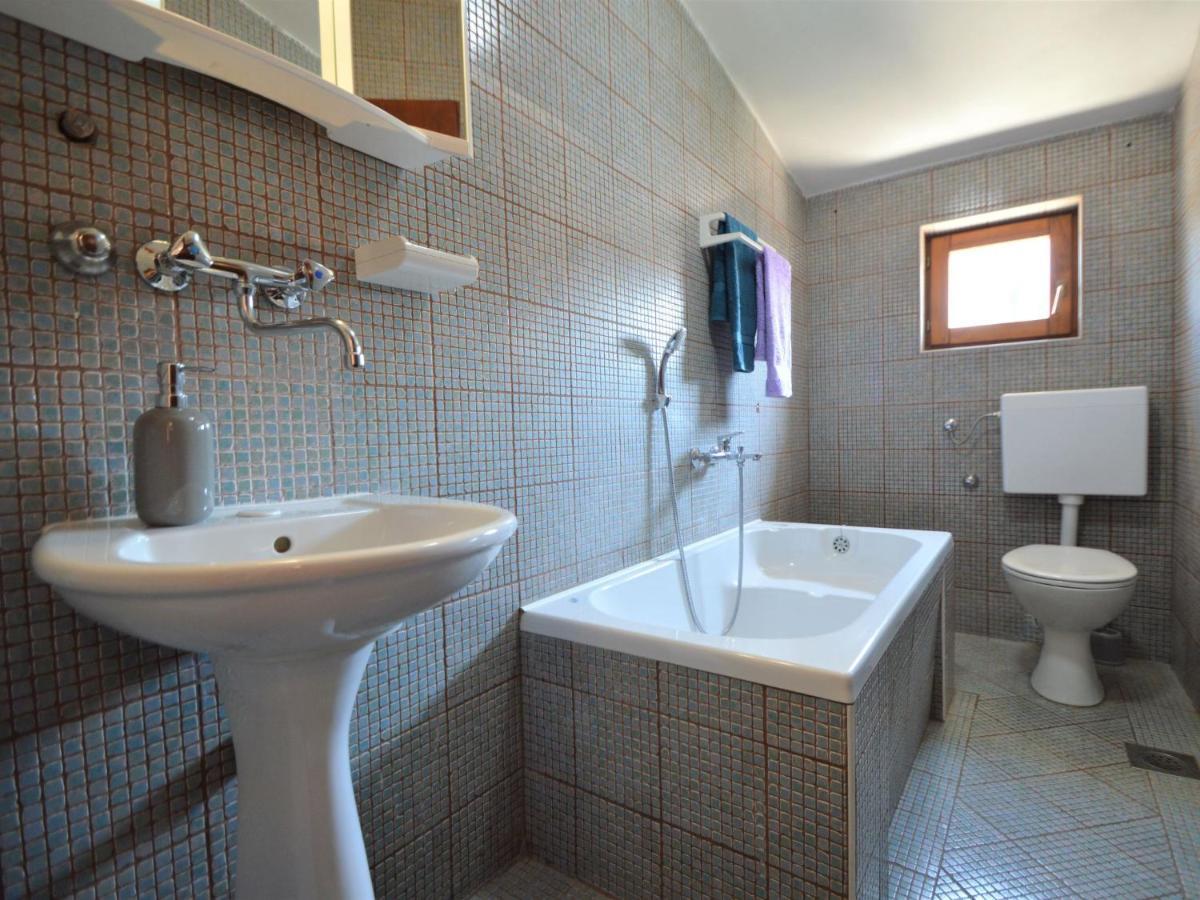 Apartment Rose-3 By Interhome Zaboric Bagian luar foto